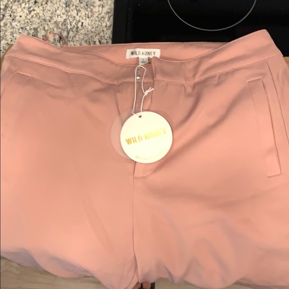Pink slacks - Picture 3 of 3
